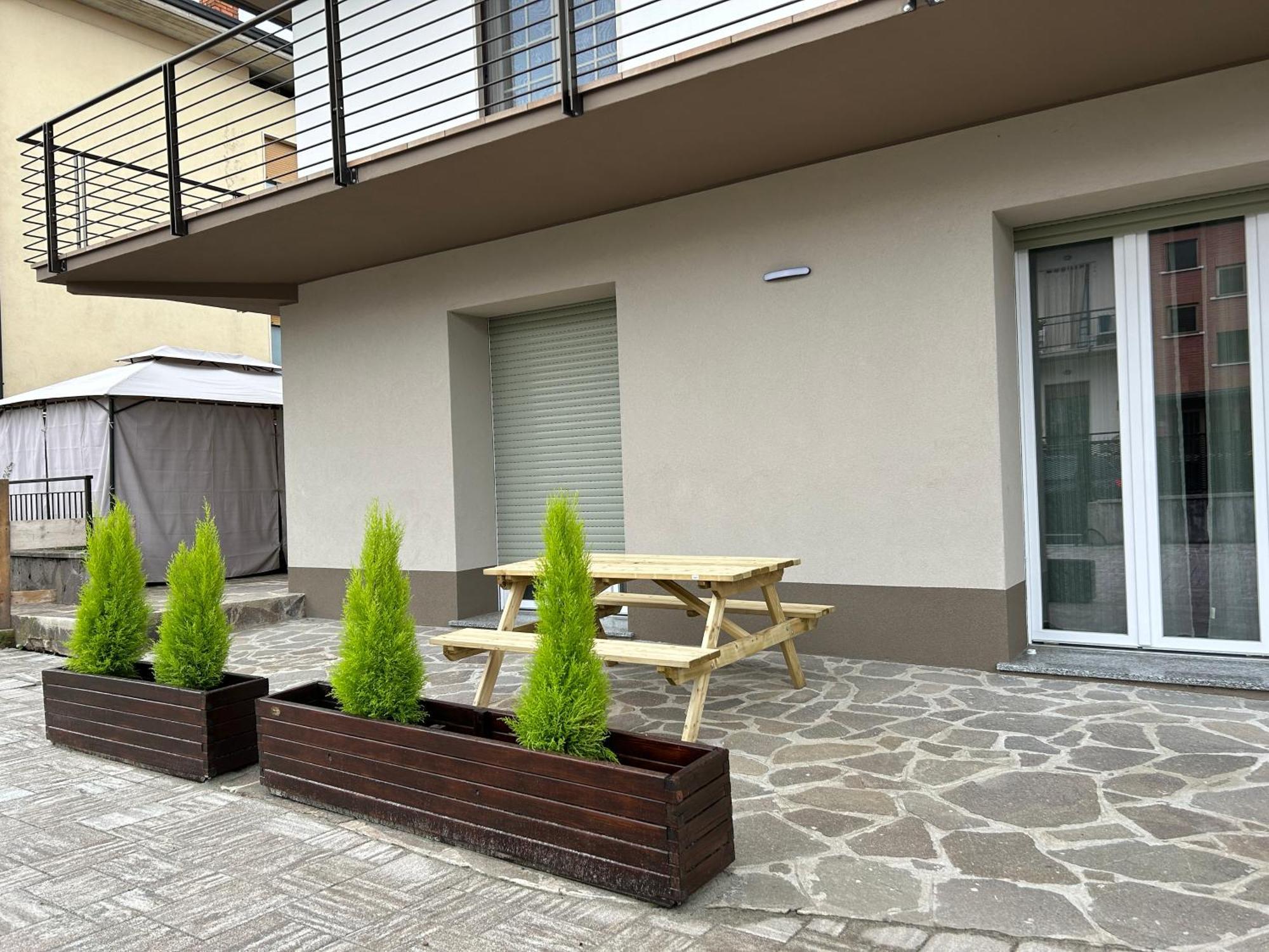 Treviolo - Immobili E Soluzioni Rent Lägenhet Exteriör bild