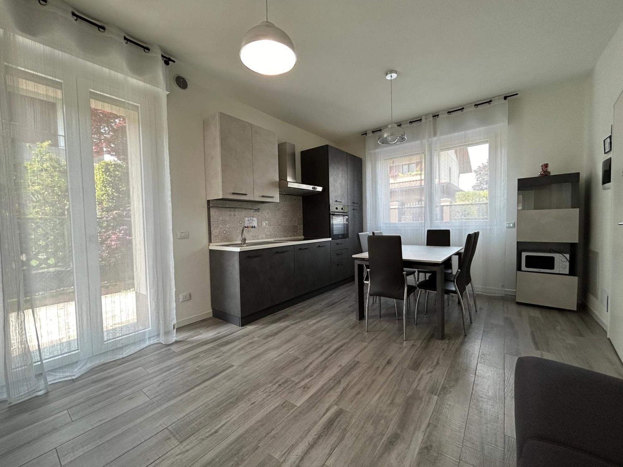 Treviolo - Immobili E Soluzioni Rent Lägenhet Exteriör bild